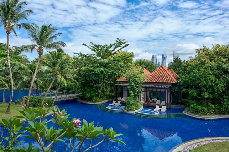 Equarius Hotel, the pool