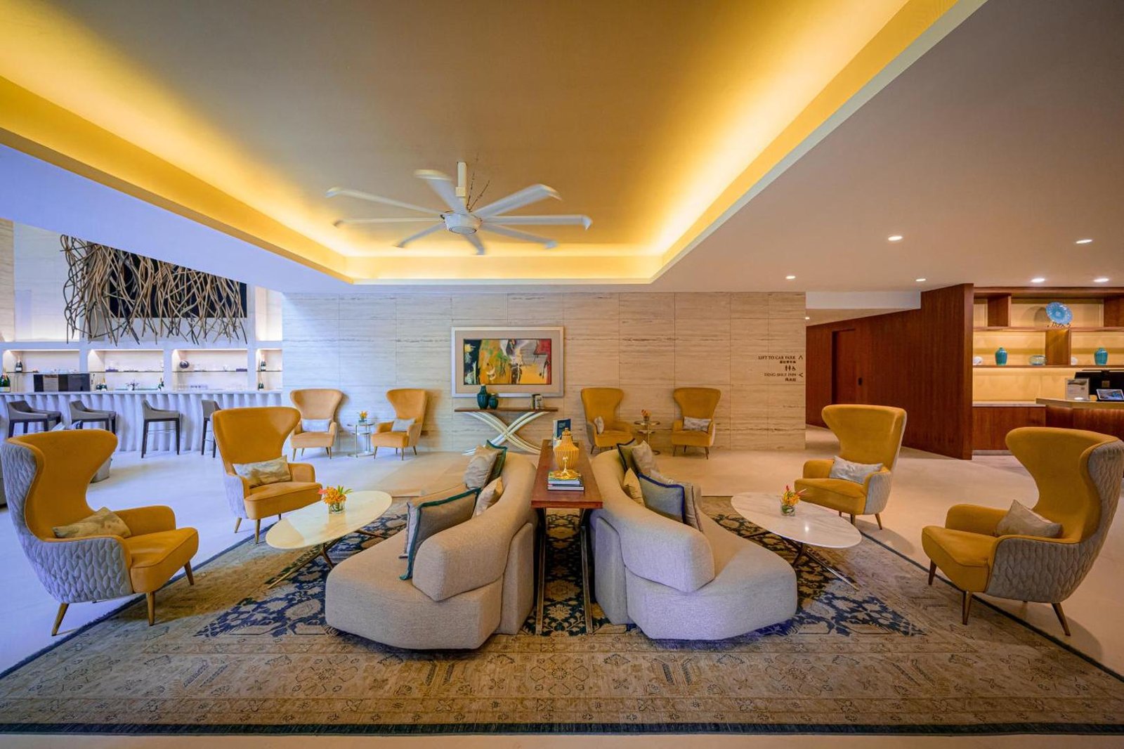 Equarius Villas — eat & drink