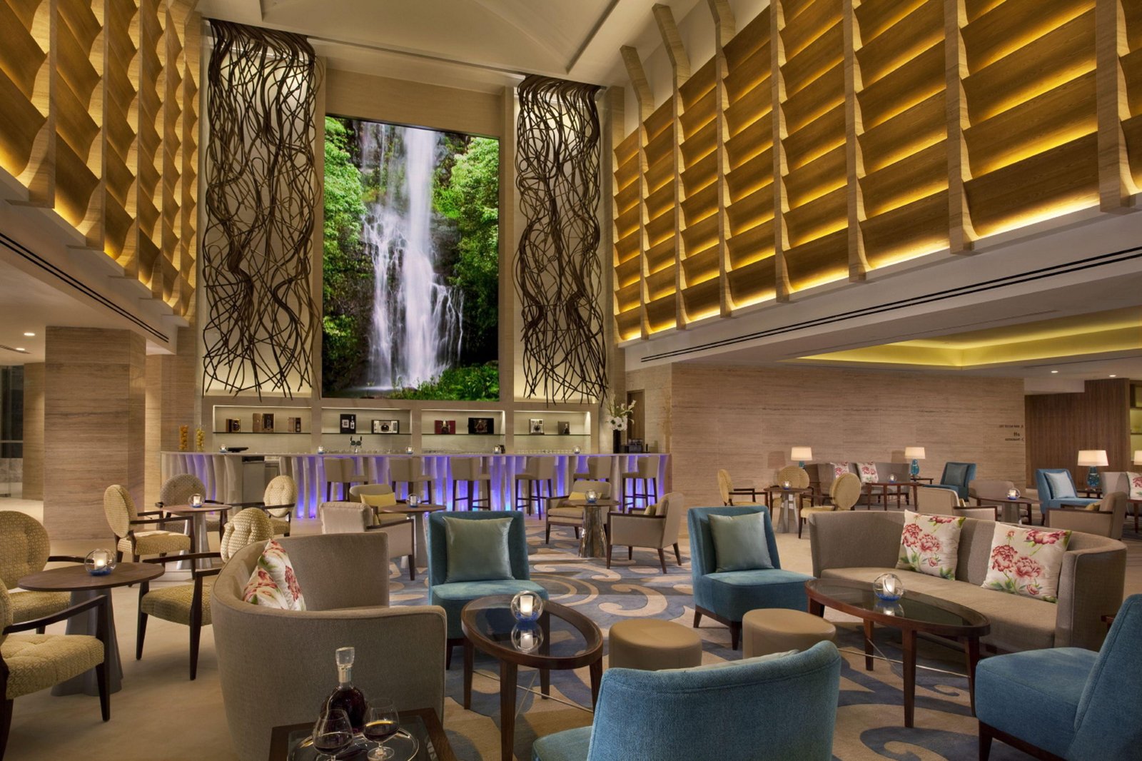 Equarius Villas — eat & drink