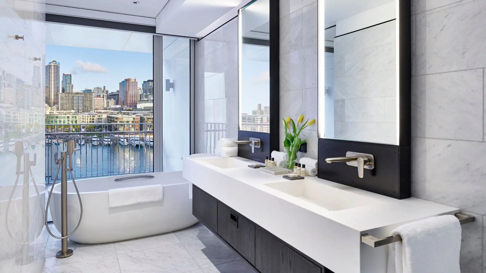 Park Hyatt Auckland — vibe