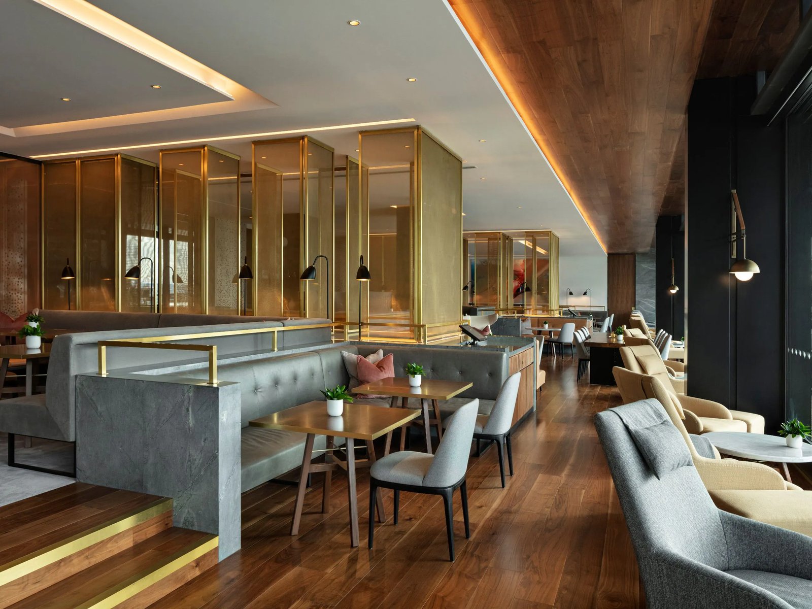 Park Hyatt Auckland, at the table