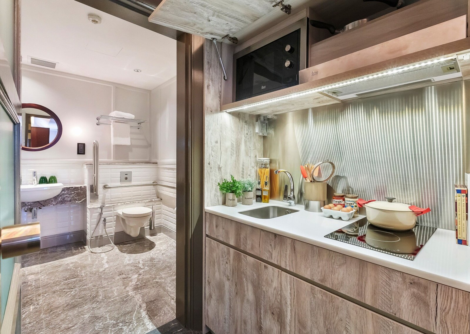 Ann Siang House by The Unlimited Collection — rooms