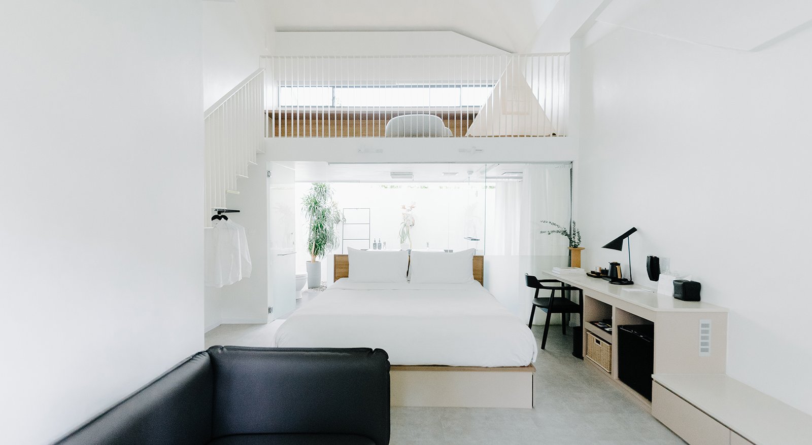 Lloyd's Inn — rooms