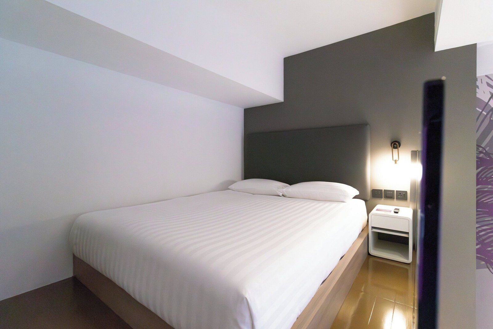 Studio M Hotel — rooms