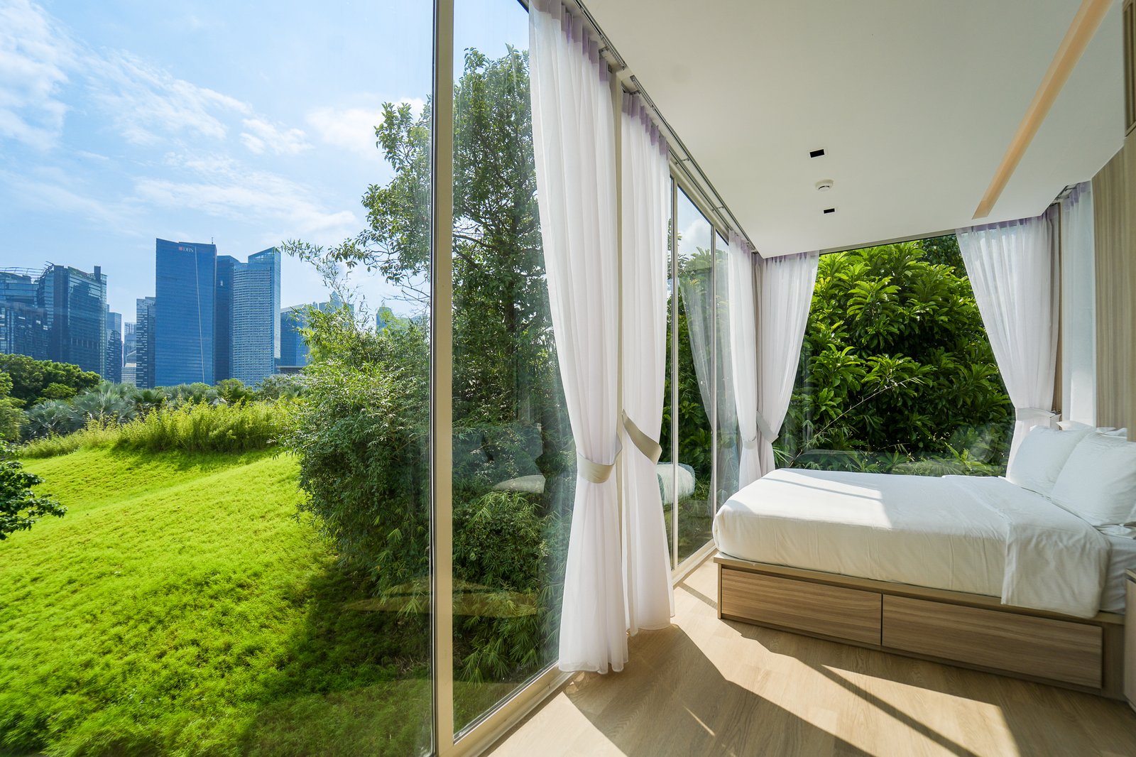 Garden Pod @ Gardens By The Bay — rooms