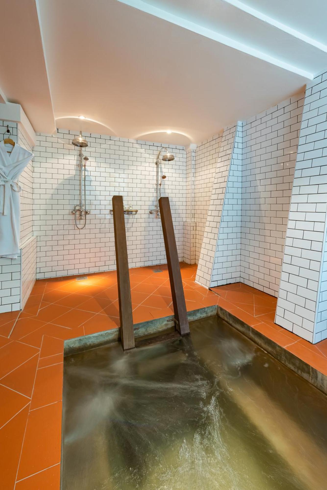 Labrador Villa — wellness