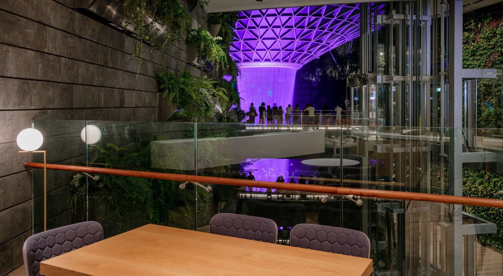 YOTELAIR Singapore Changi, komyuniti lounge
