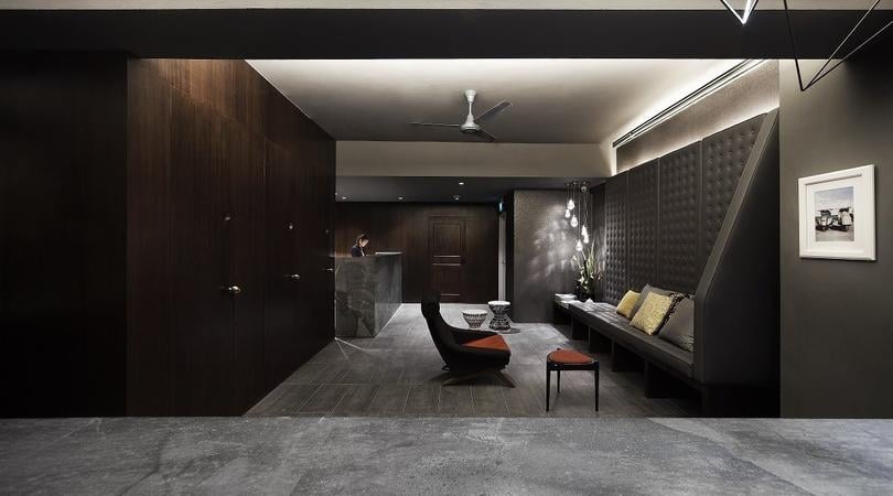 The Pod Boutique Capsule Hotel — vibe