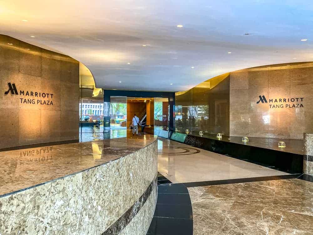 Singapore Marriott Tang Plaza Hotel — vibe