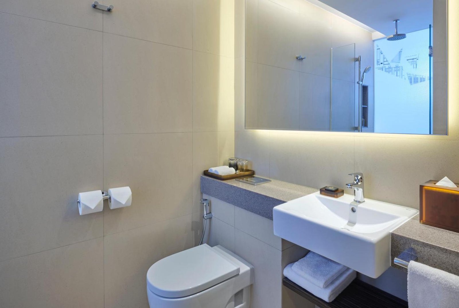Aloft by Marriott Singapore Novena — rooms