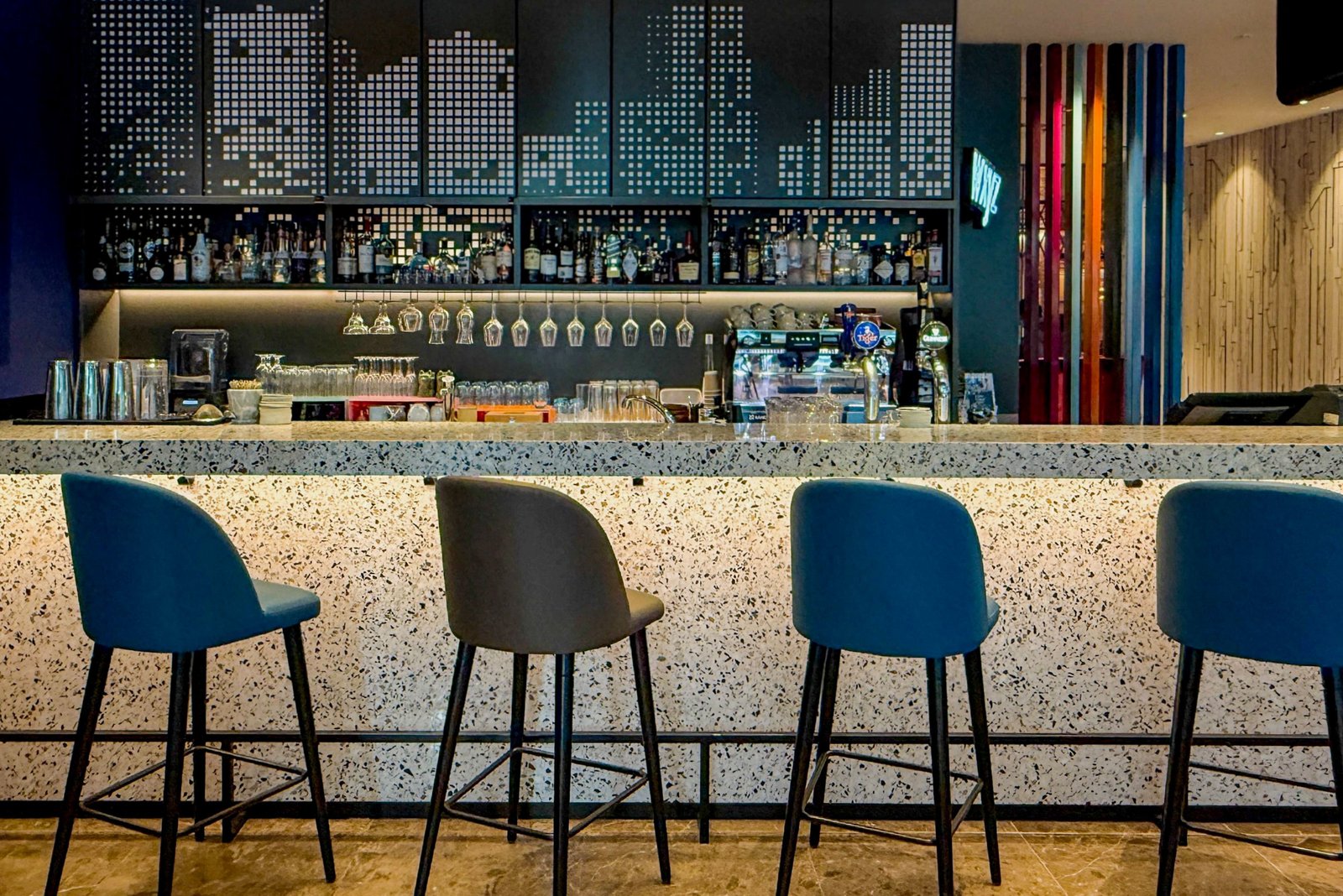 Aloft by Marriott Singapore Novena — eat & drink