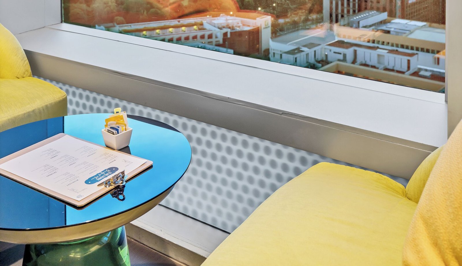 JEN Singapore Orchardgateway by Shangri-La — vibe