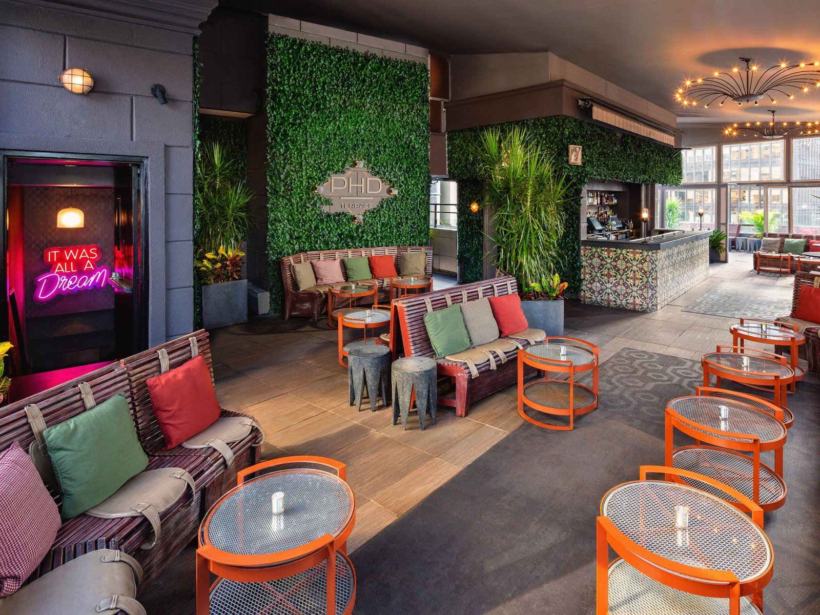 Dream Midtown, by Hyatt, eat & drink