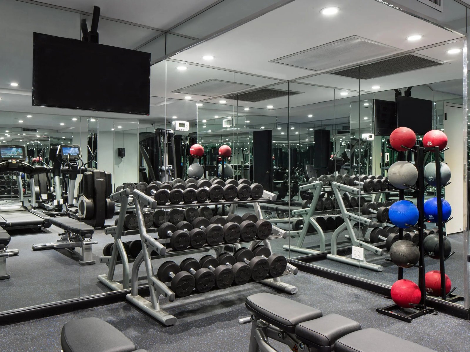 The Time New York - JDV by Hyatt, wellness