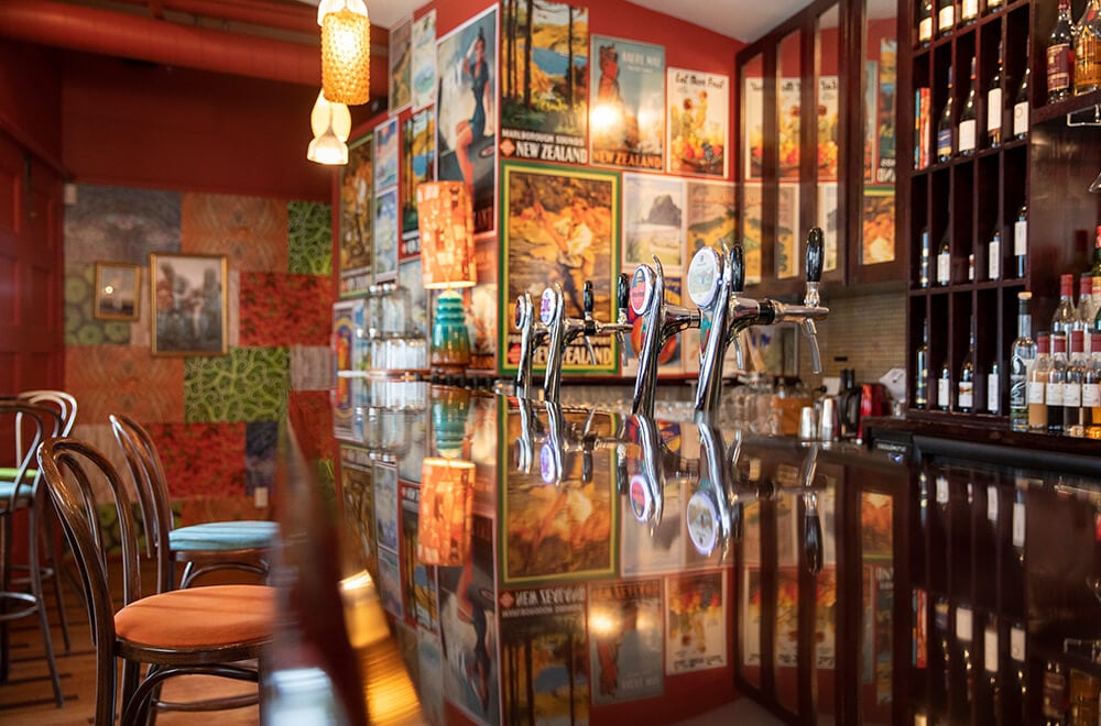 Hotel DeBrett — eat & drink