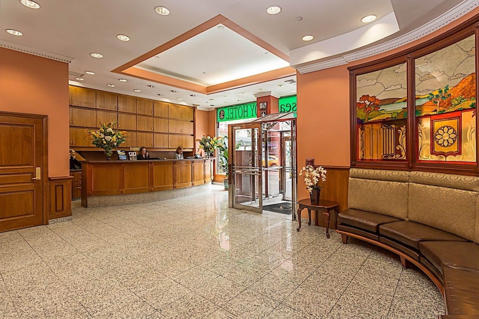 Chelsea Savoy Hotel