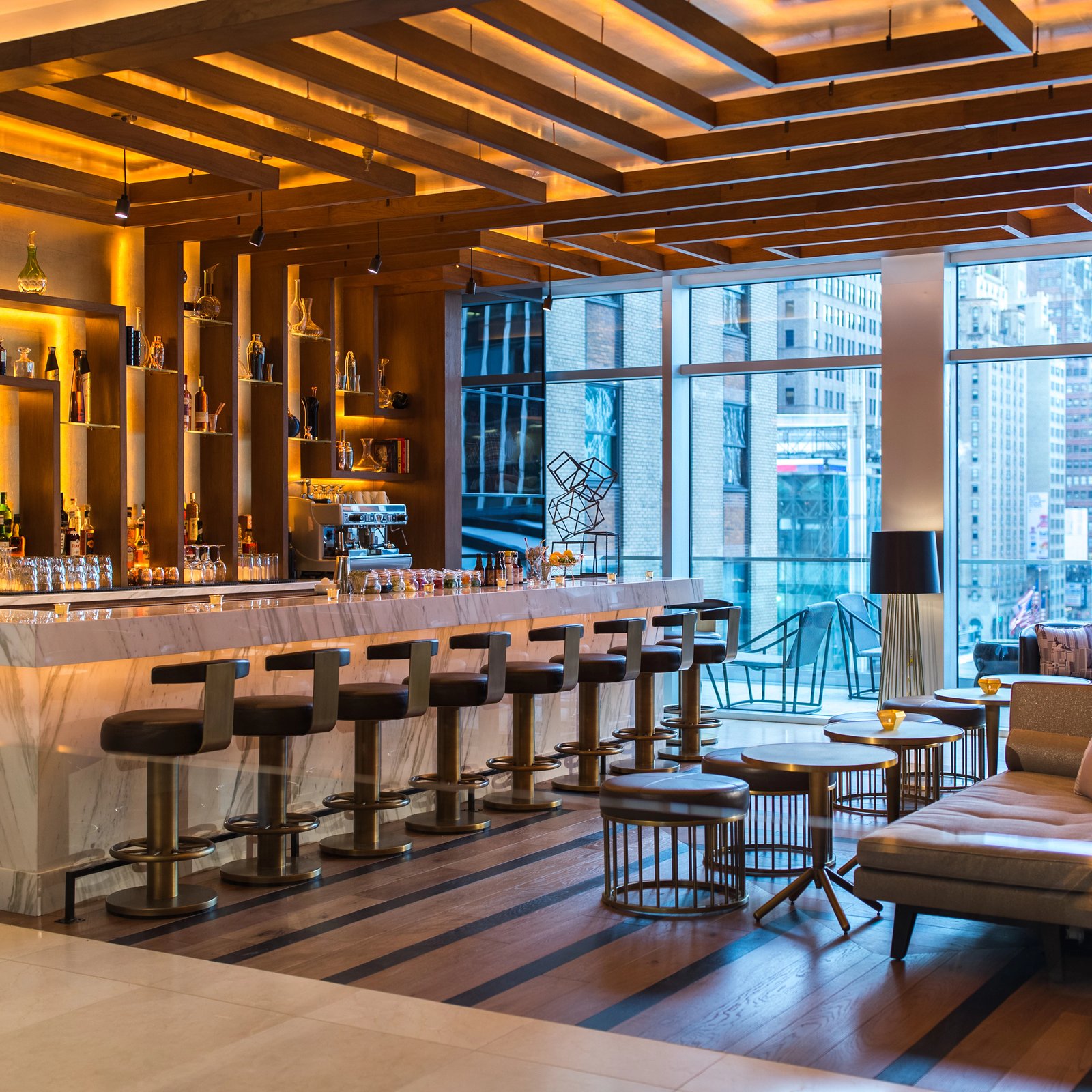 Renaissance New York Midtown Hotel, eat & drink
