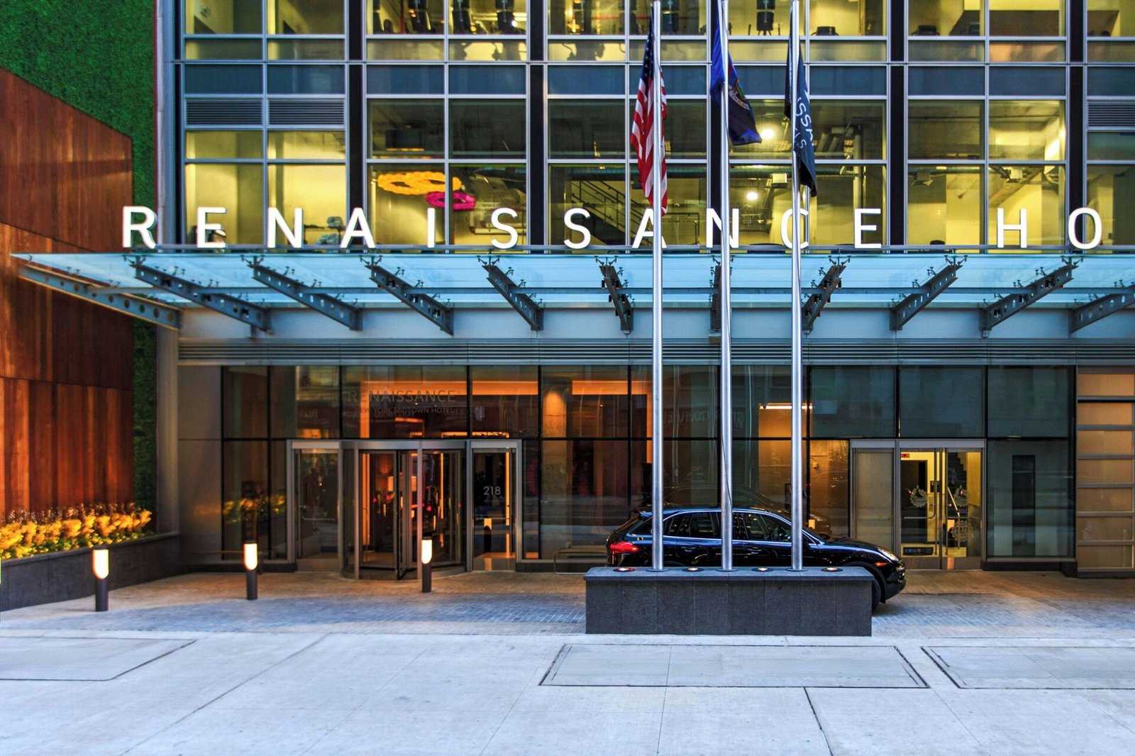 Renaissance New York Midtown Hotel, backstory
