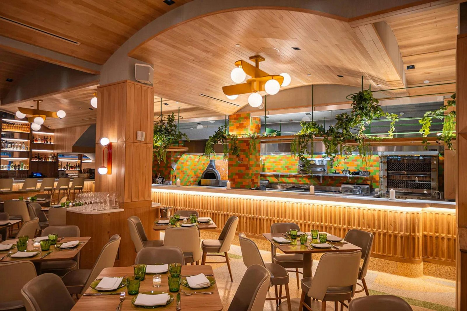 Hilton Club The Quin New York, eat & drink