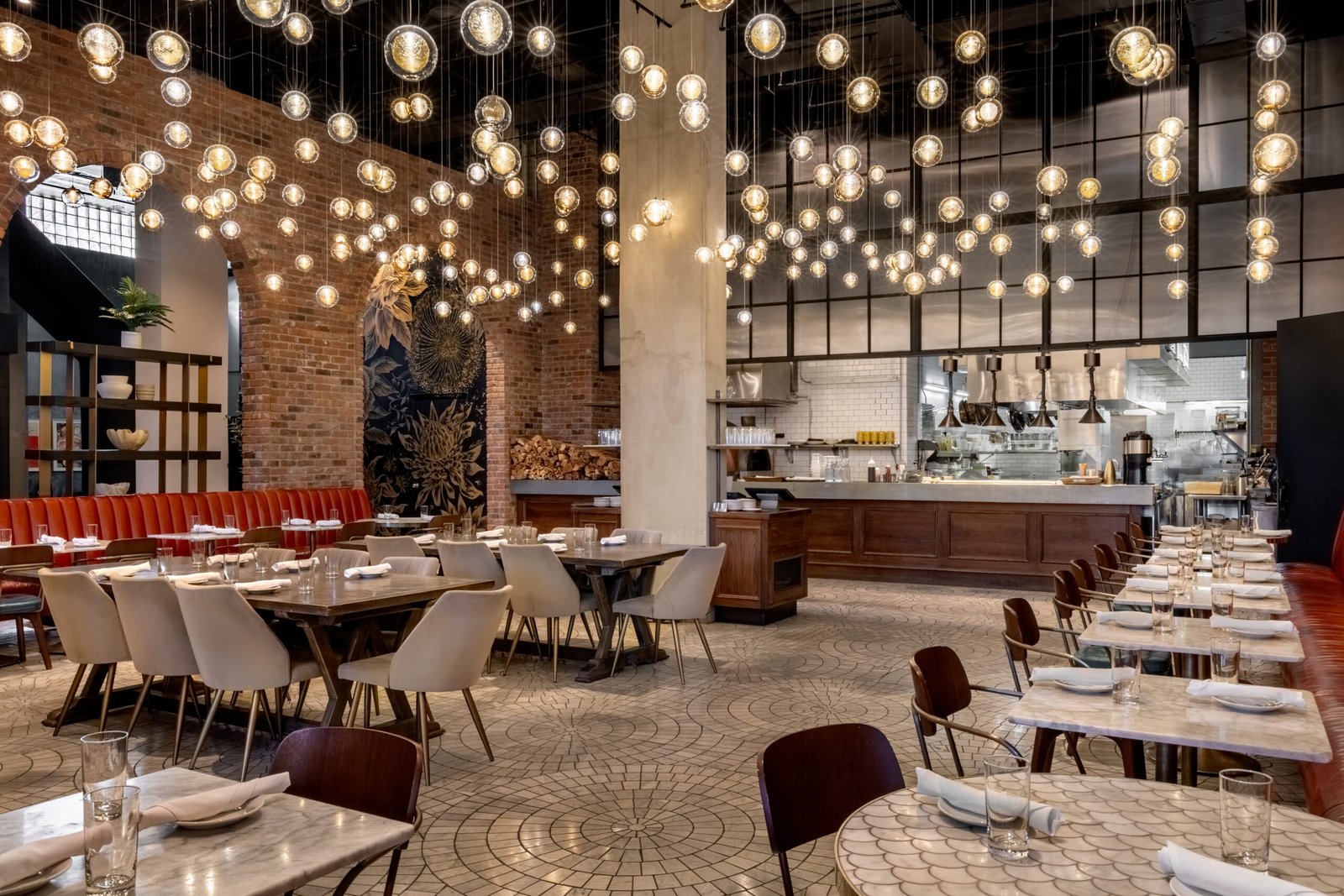 Arlo Williamsburg, eat & drink