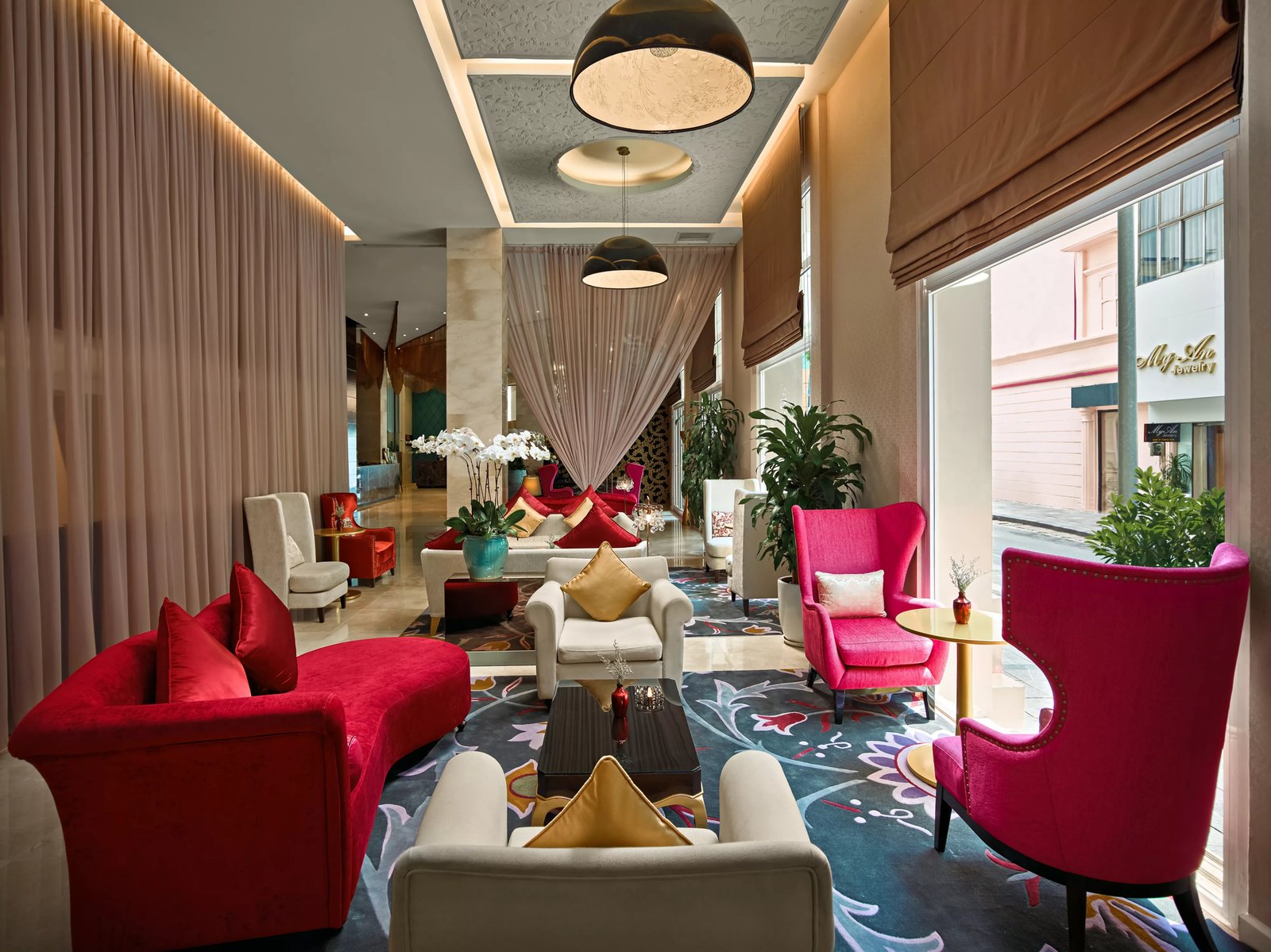 Hotel de l'Opera Hanoi MGallery, eat & drink