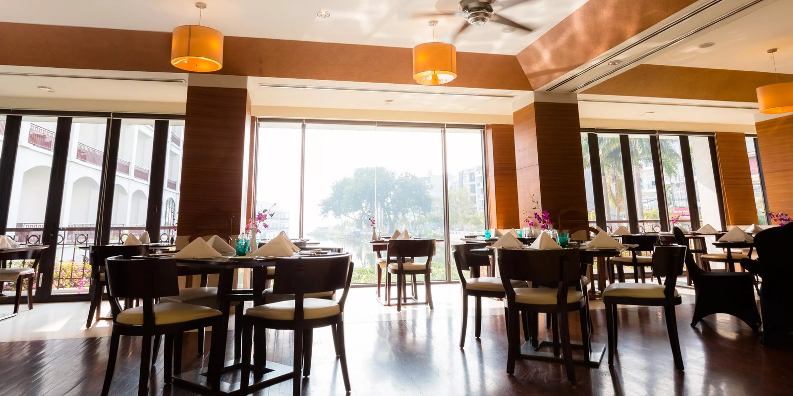 InterContinental Hanoi Westlake, eat & drink