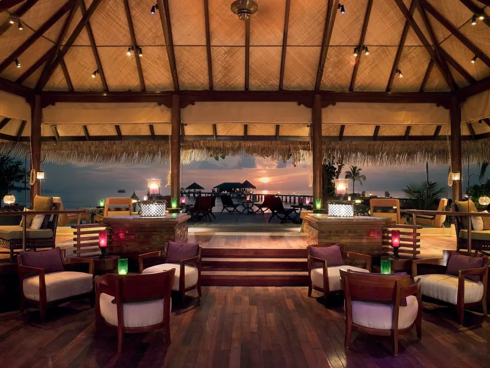 Taj Exotica Resort & Spa, Maldives, eat & drink