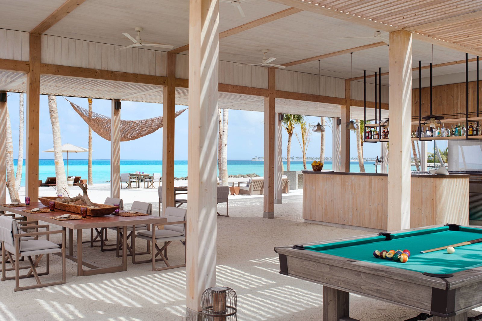 The Ritz-Carlton Maldives, Fari Islands, beach shack