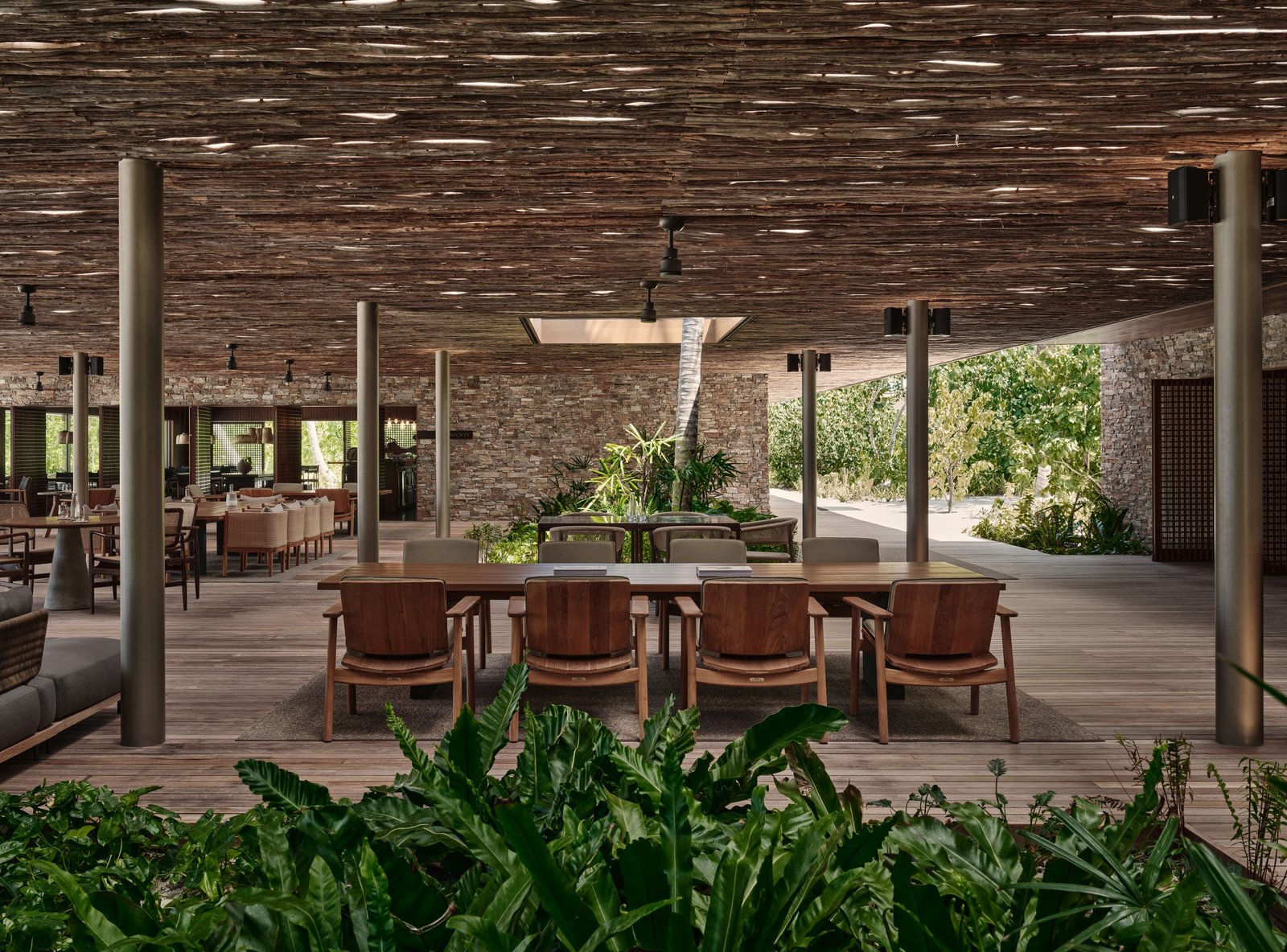 Patina Maldives, eat & drink