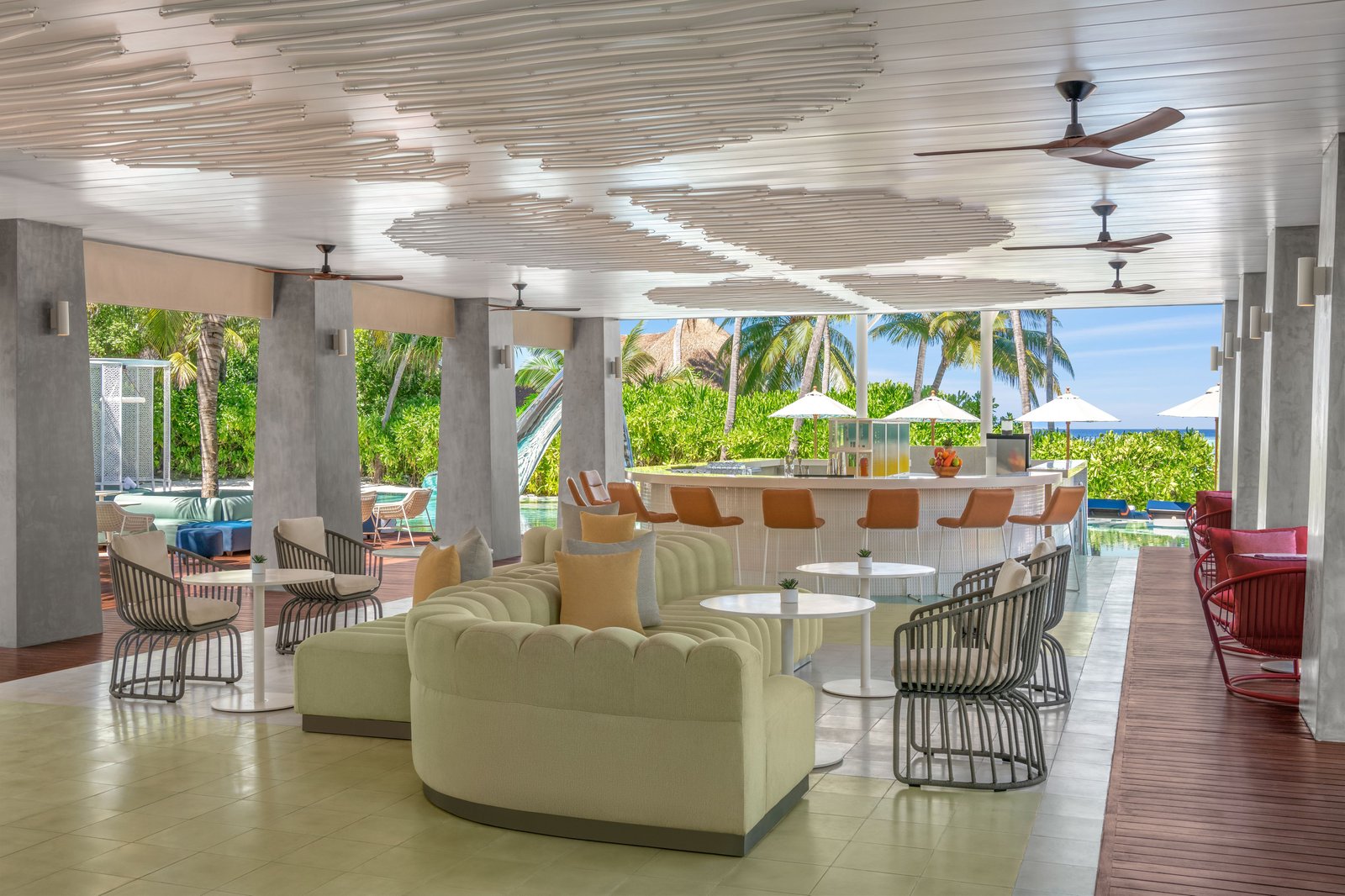 W Maldives, eat & drink