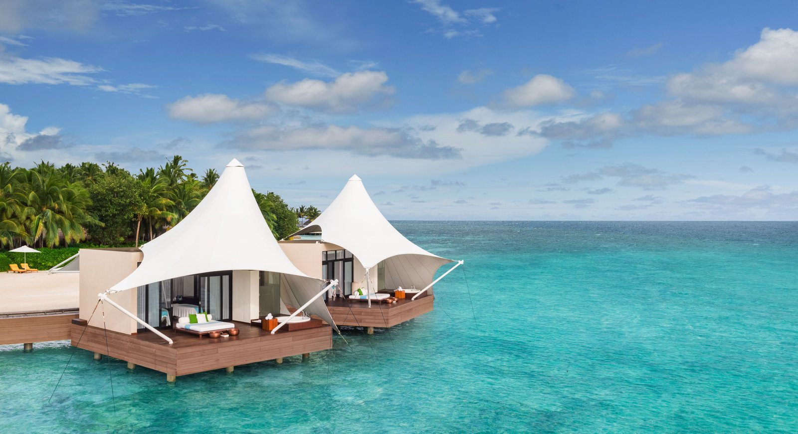 W Maldives, vibe