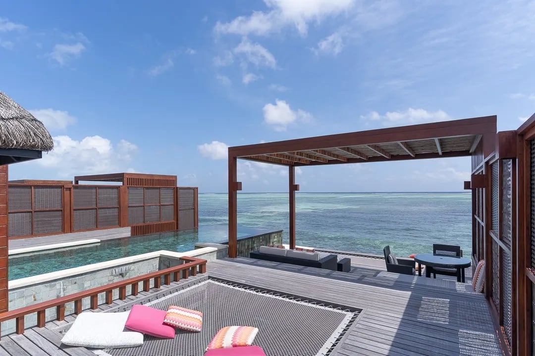 Four Seasons Resort Maldives at Kuda Huraa, vibe