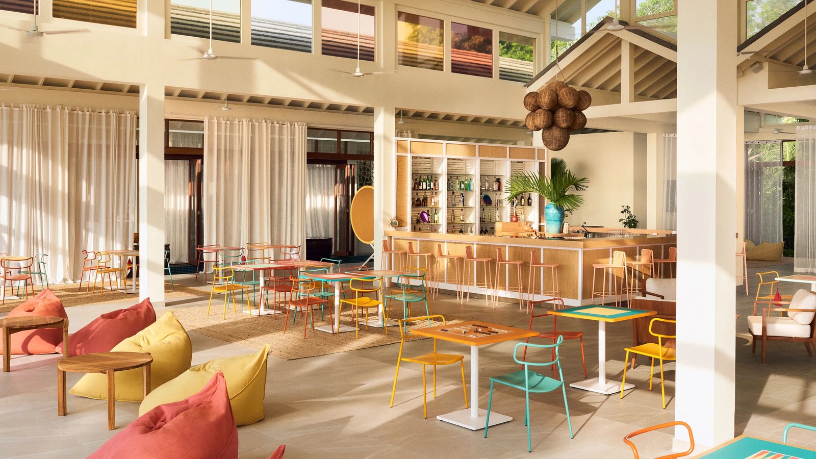 The Standard, Maldives, eat & drink