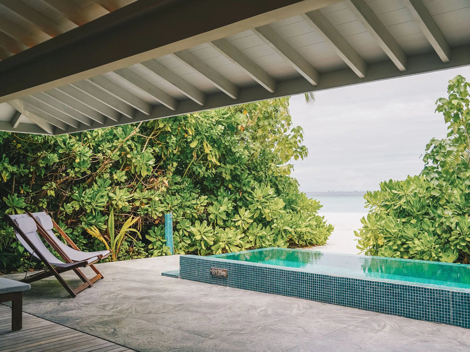 The Standard, Maldives, vibe