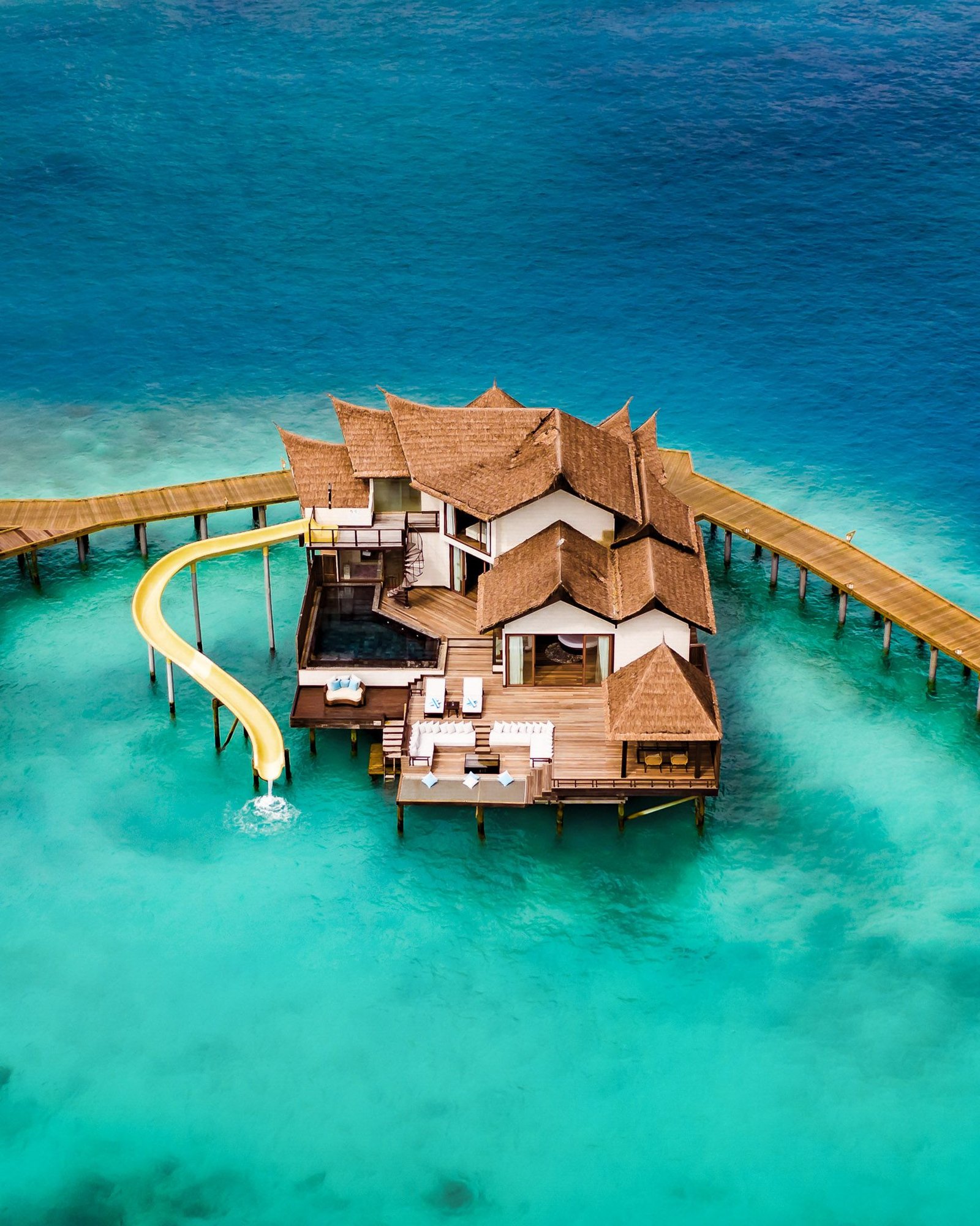 Ozen Reserve Bolifushi, backstory