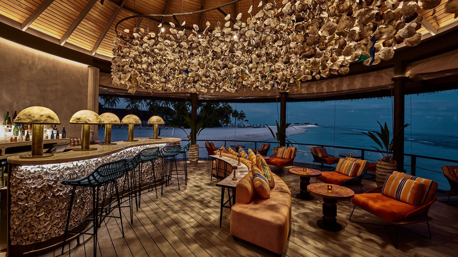 Finolhu, a Seaside Collection Resort, eat & drink