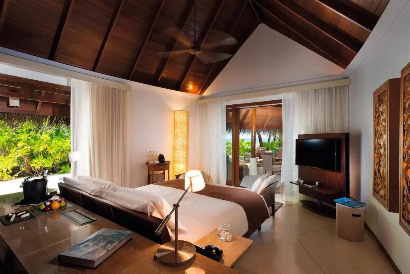 Constance Halaveli Maldives, rooms