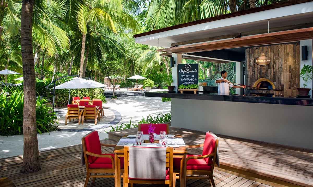 One&Only Reethi Rah, eat & drink