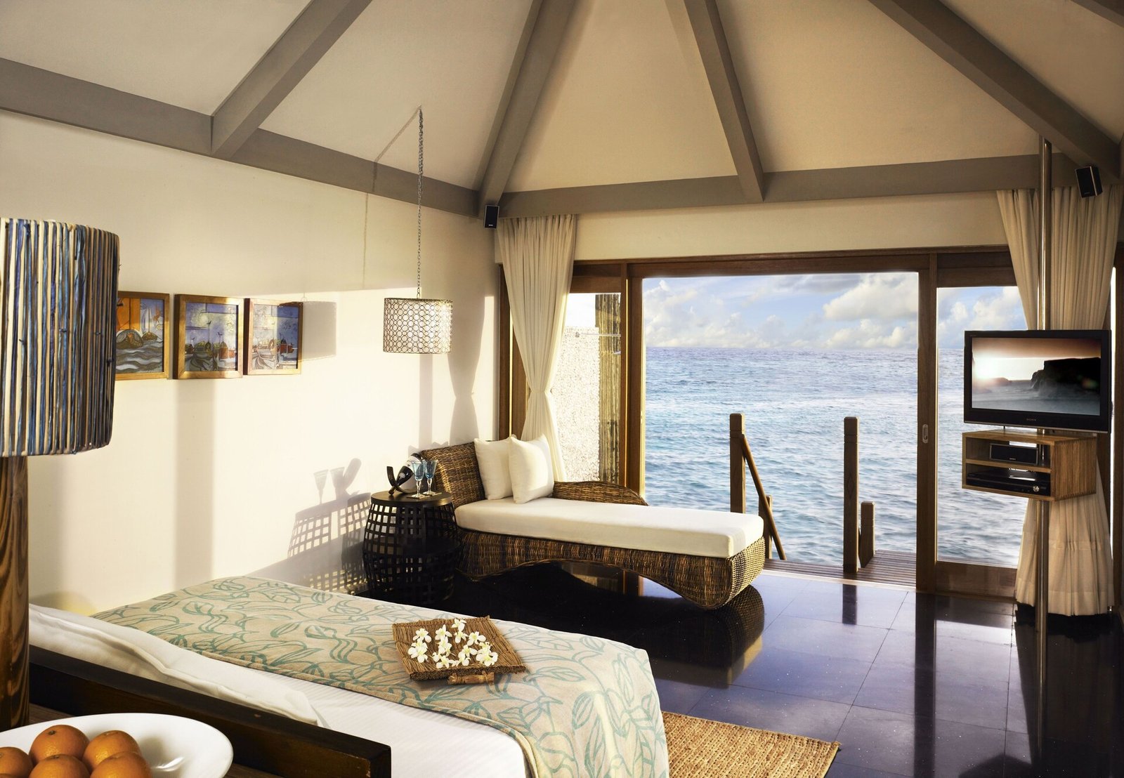 Taj Coral Reef Resort & Spa, Maldives, rooms