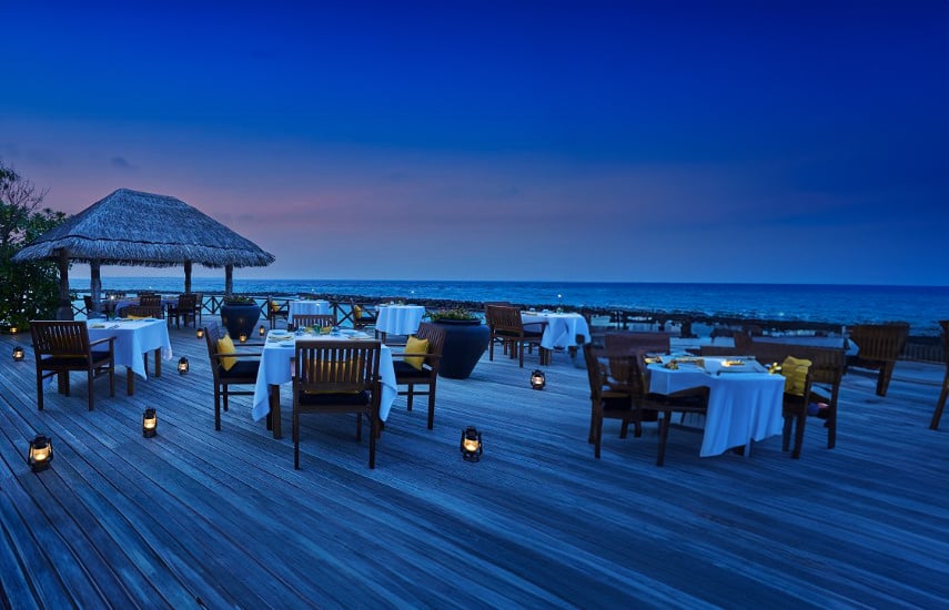 Taj Coral Reef Resort & Spa, Maldives, eat & drink