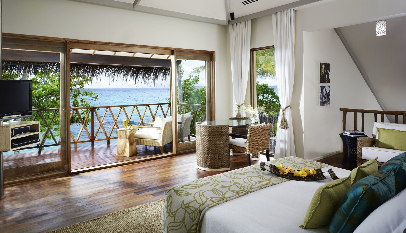 Taj Coral Reef Resort & Spa, Maldives, rooms