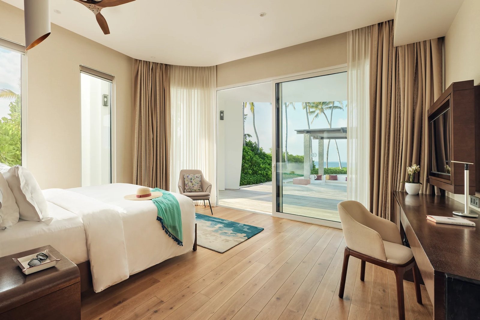 Jumeirah Olhahali Island, rooms