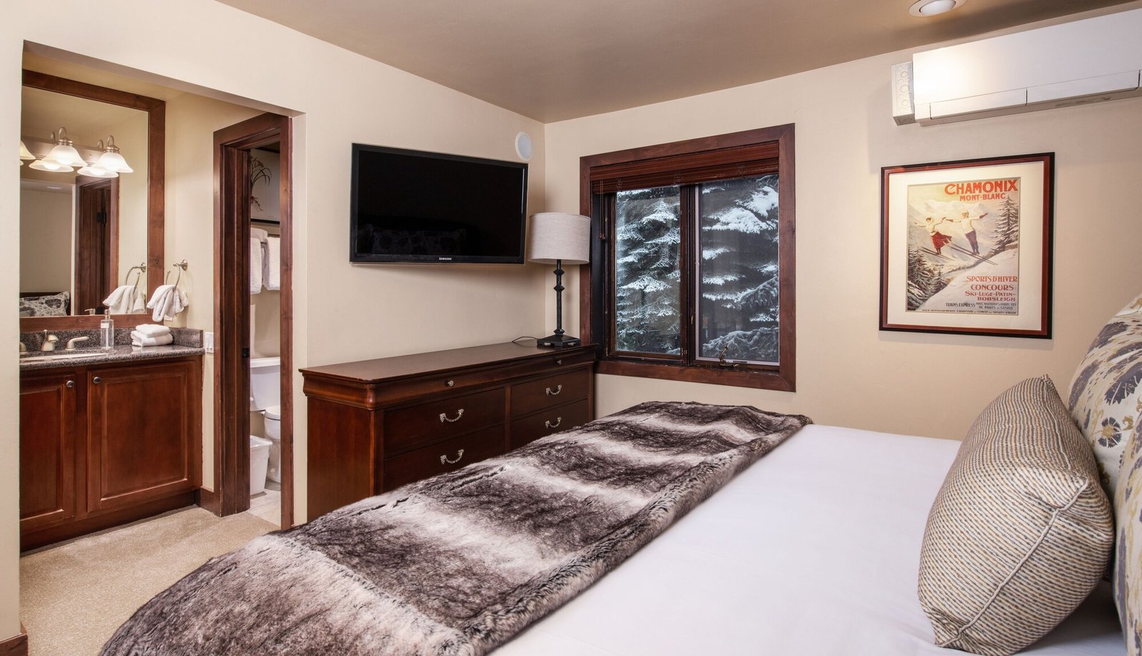 The Gant, rooms