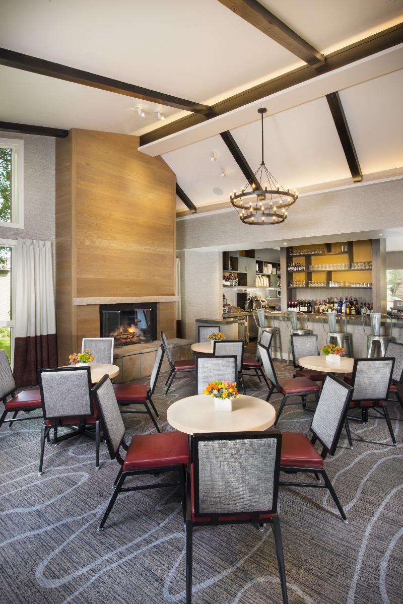 The Gant, 73 café