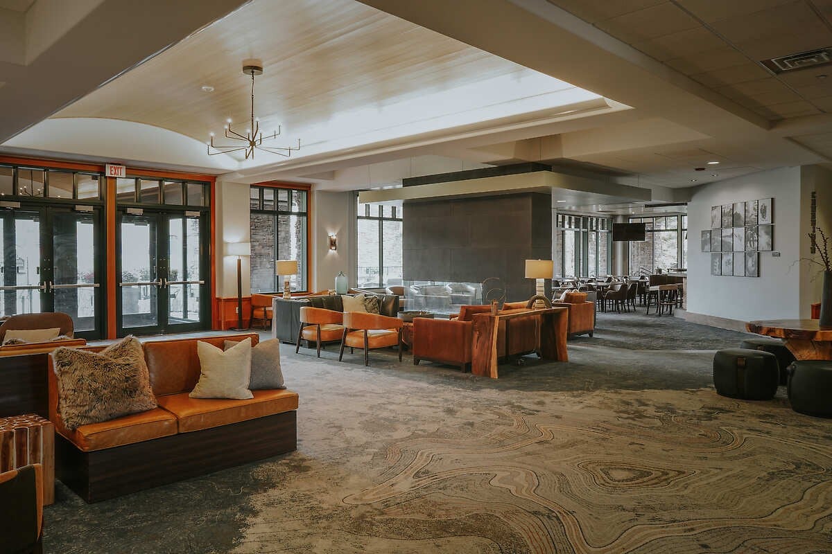 The Summit Hotel