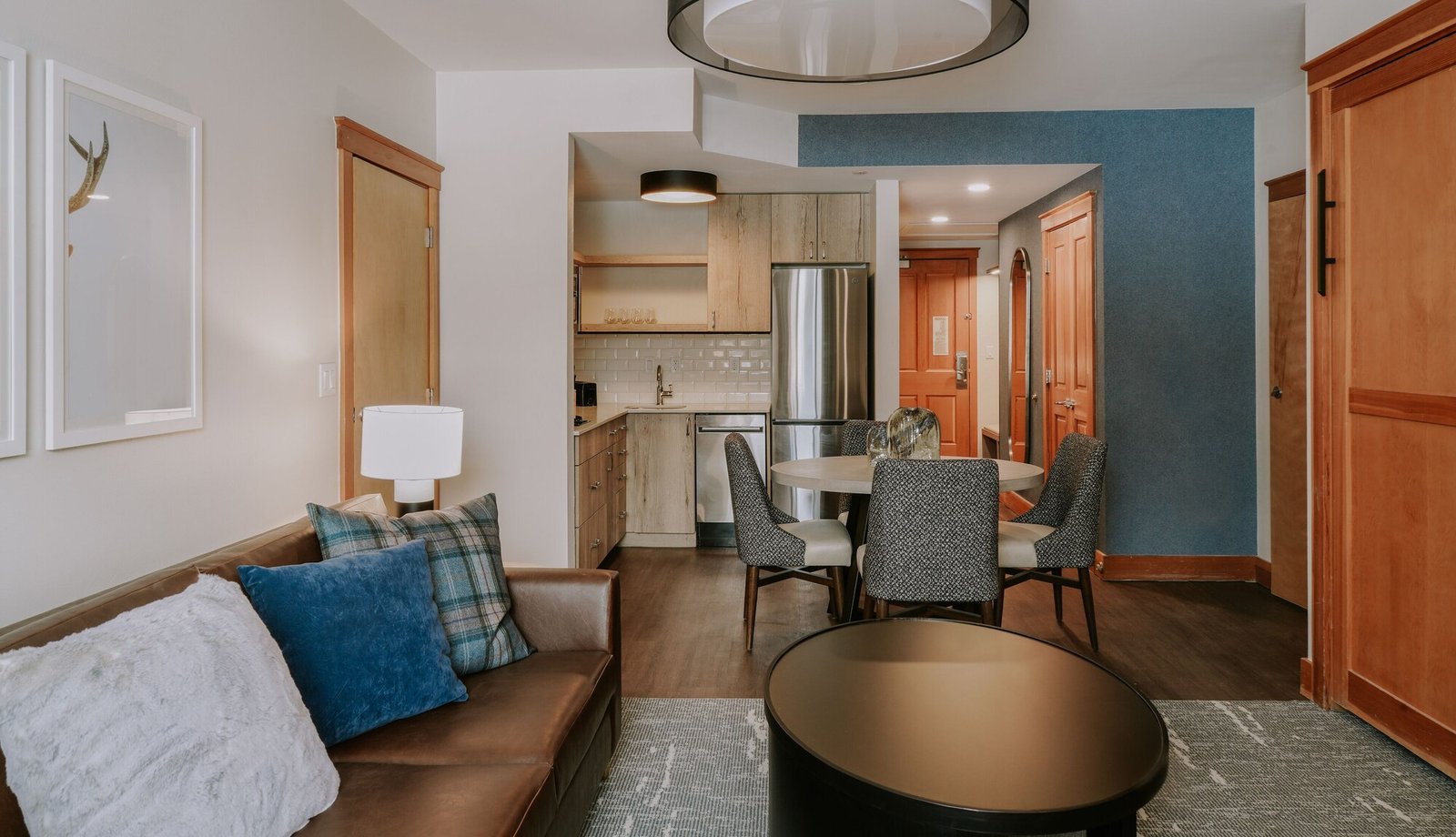 The Summit Hotel, rooms