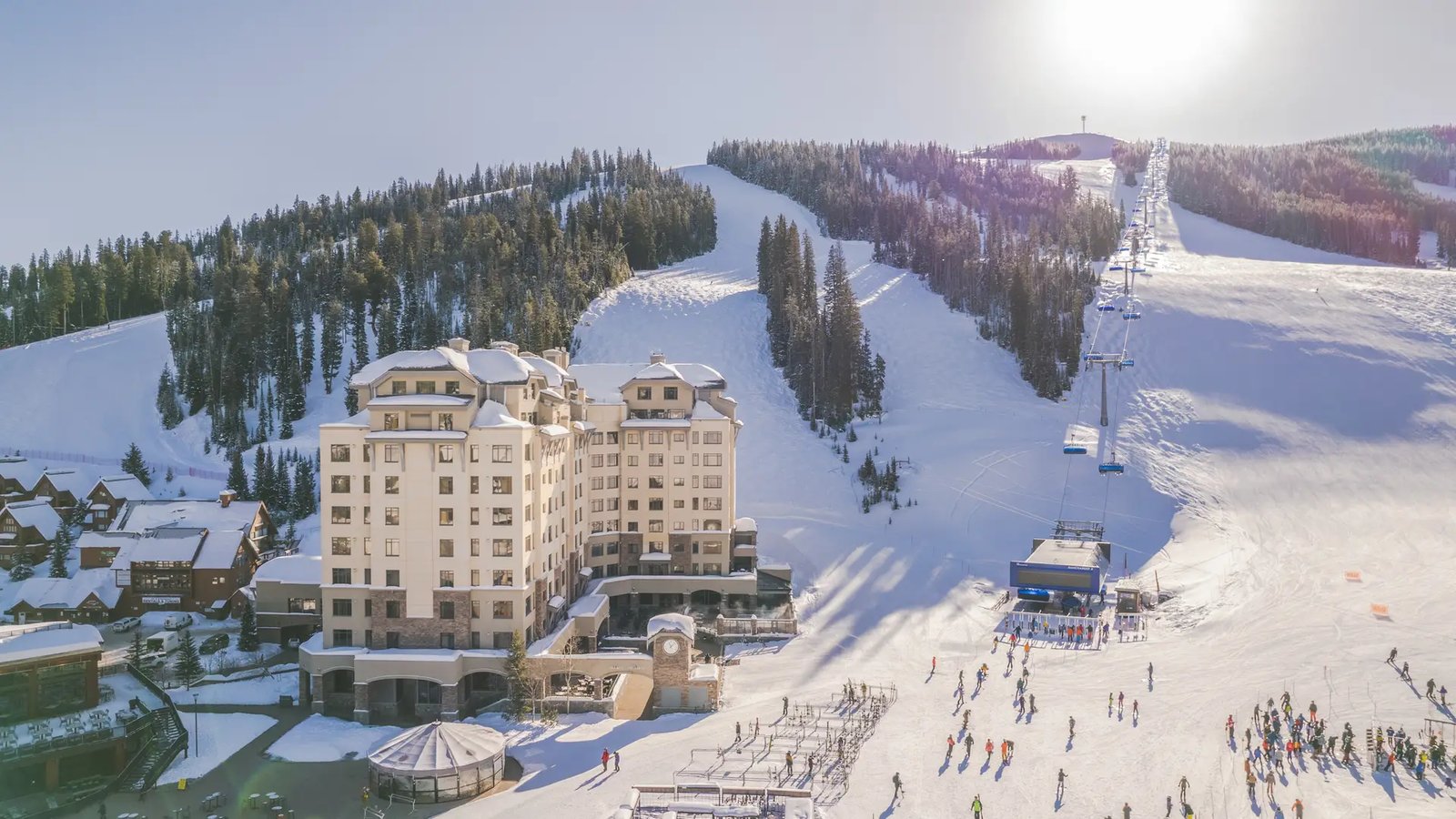 The Summit Hotel, backstory