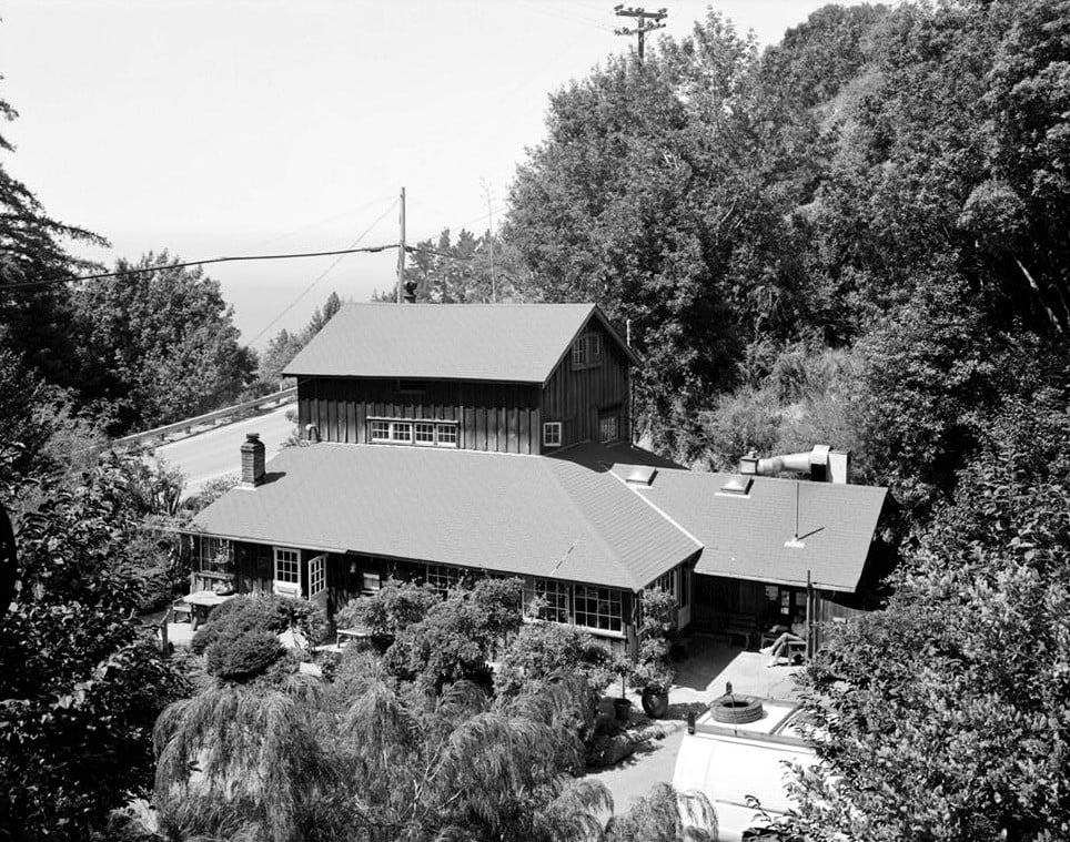 Deetjen's Big Sur Inn, backstory