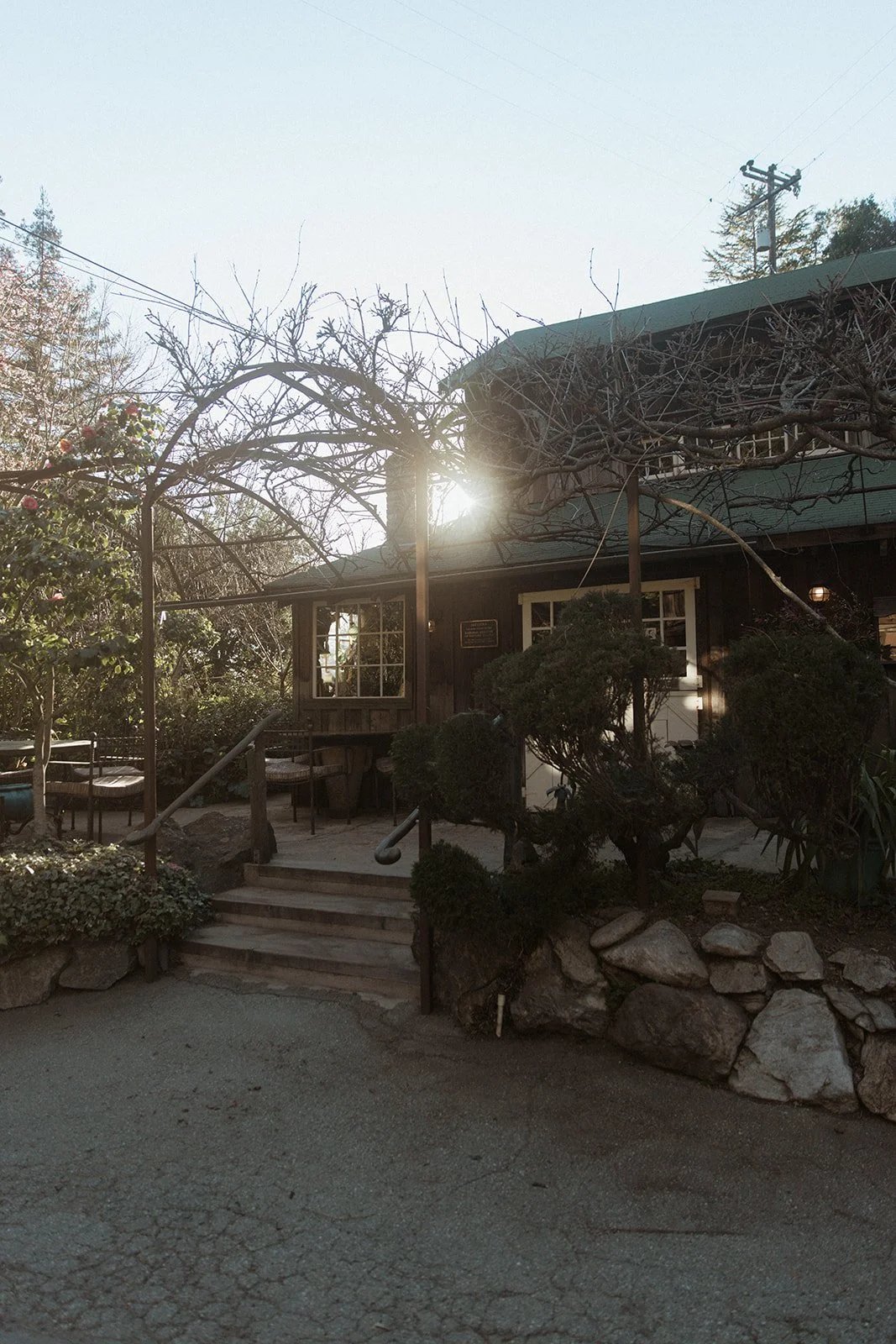 Deetjen's Big Sur Inn, vibe