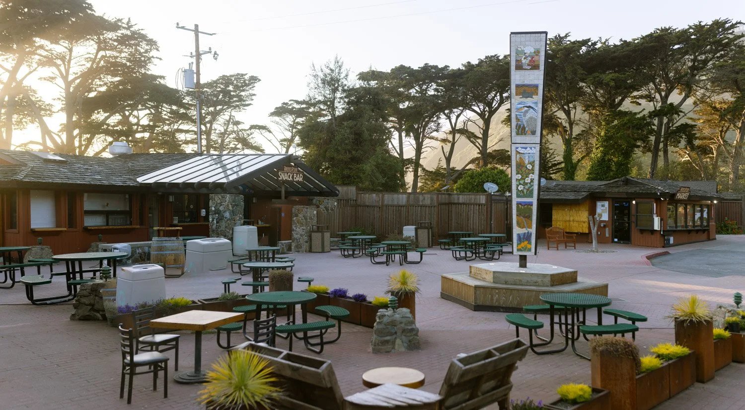 Ragged Point Inn & Resort, vibe